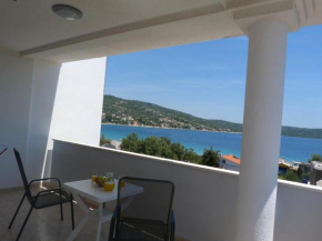 Отель Apartmani ROKO, Sevid  Марина